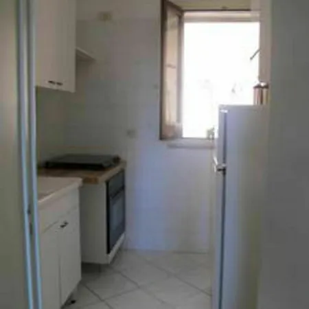 With One Bedroom In Lecce, With Wifi - 10 Km From The Apartment